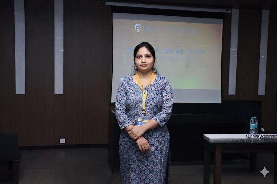 Dr Archana Dayal